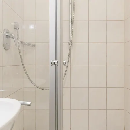 Apartment 515, Seepark